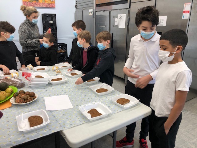 elementary students - cooking class
