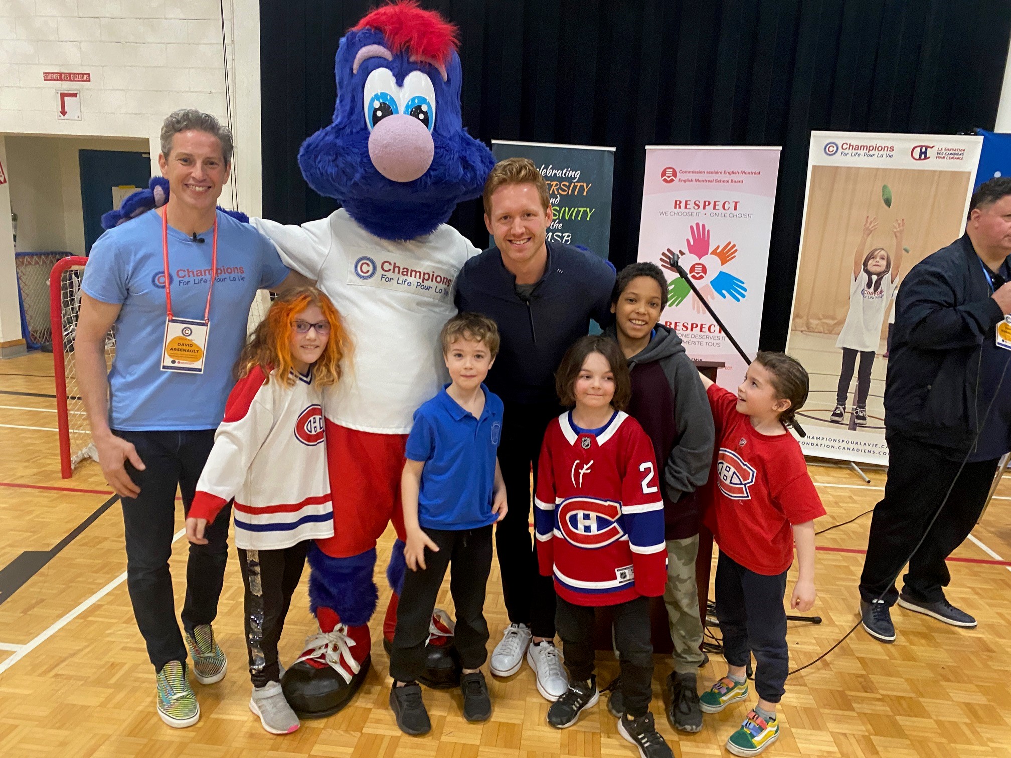 matheson with kids and mascot