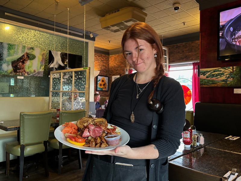 Our server Caitrin started us off with coffee and then it as time to peruse the menu.