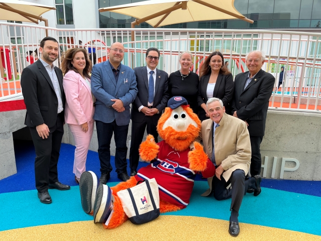 Habilitas Foundation,  and CIUSS West-Central Montreal officials, as well as Youppi!, join together to cut the ribbon at the inauguration ceremony of the new and fully adapted playground at the Mackay Centre and Philip E. Layton schools.